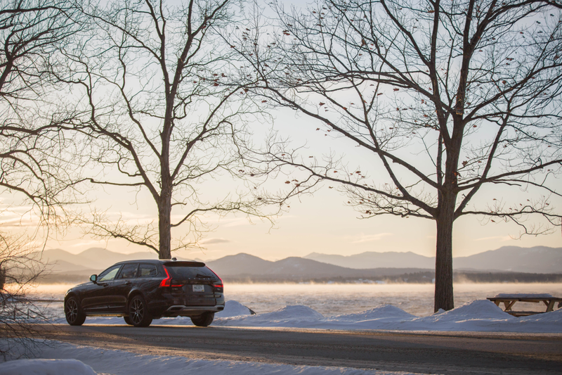 Illustration for article titled What Do You Want To Know About The 2017 Volvo V90 Cross Country?